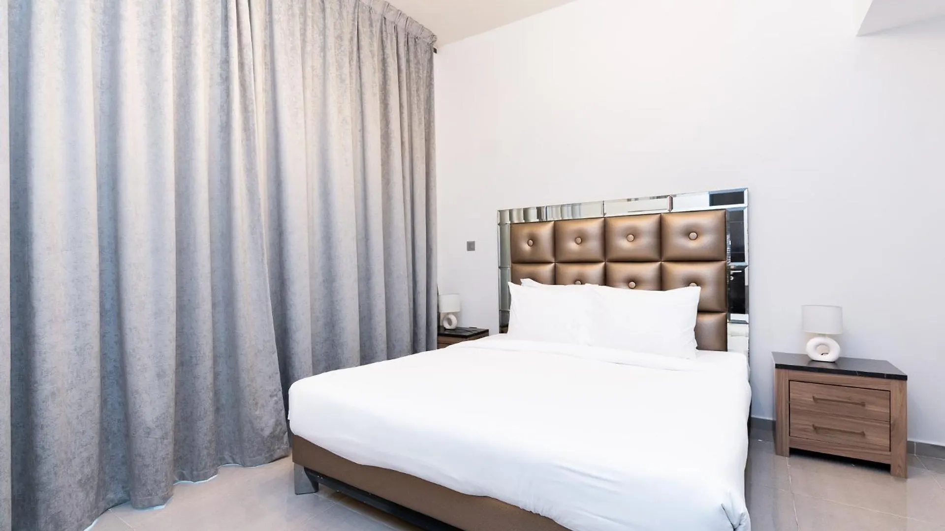 Citihome-1Br In Merano Tower At Business Bay Dubai United Arab Emirates